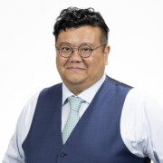 HW ELECTRO 蕭 偉城氏